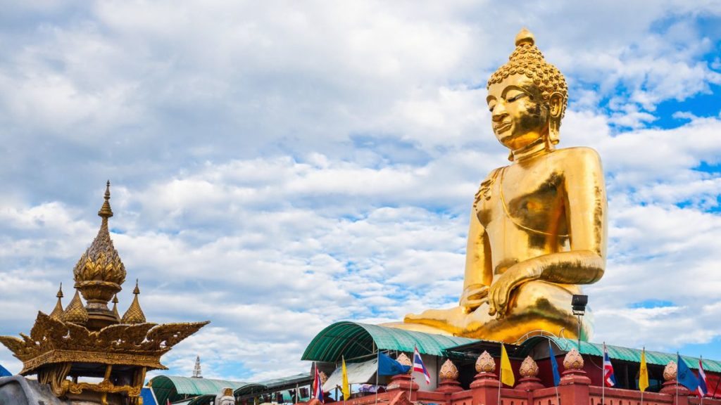 Wat Pho Bangkok Travel Guide: How to Visit the Reclining Buddha, Entrance Fee, Dress Code & Tips [2025]