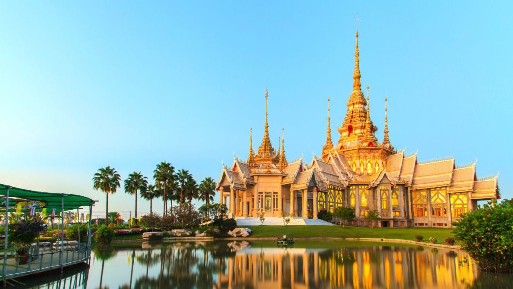 Bangkok Immigration Visa Extension: How to Apply for a 30-Day Stay Extension in Thailand